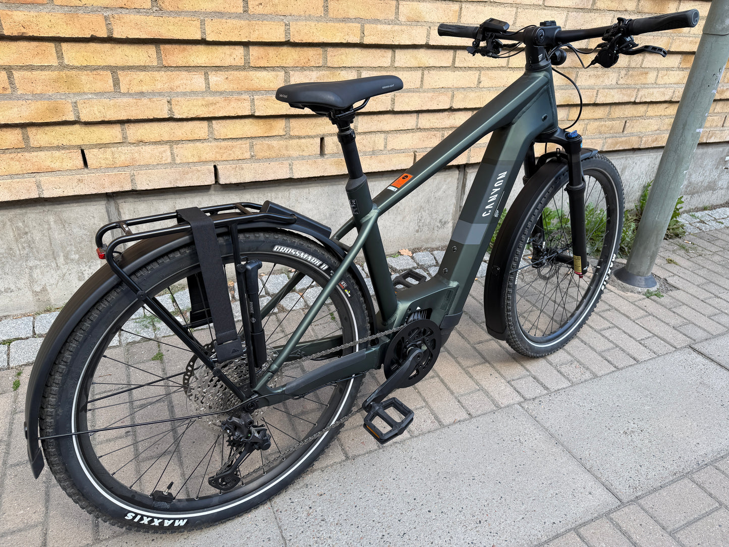 Canyon Pathlite:ON 6 SUV – 750 Wh – endast 55 km