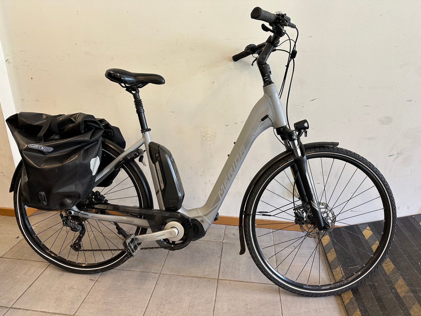 Merida Espresso 200 Elcykel – Bosch 400Wh + Ortlieb väskor