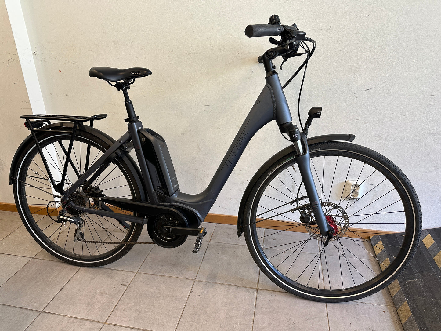 Winora Sinus Tria 8 2022 – Elcykel med Bosch, 400Wh